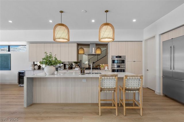 4053 Heron Fairway Drive, Las Vegas, NV 89141