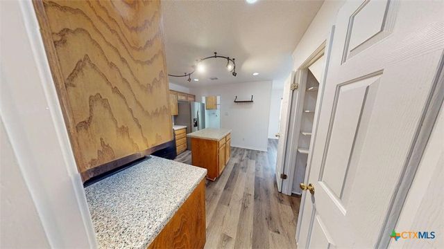 609 Man O War Drive, Harker Heights, TX 76548