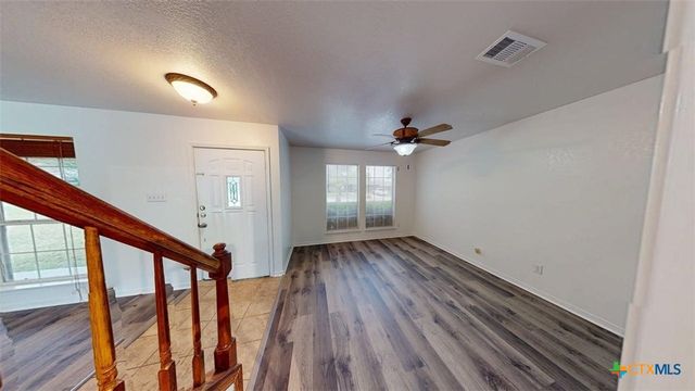 609 Man O War Drive, Harker Heights, TX 76548