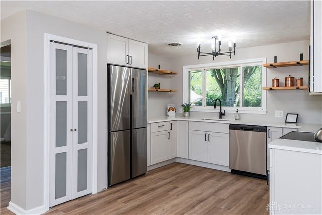 3806 Saranac Drive, Dayton, OH 45429