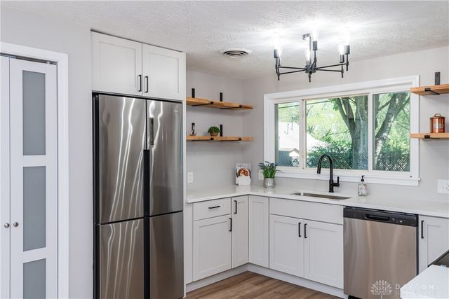 3806 Saranac Drive, Dayton, OH 45429