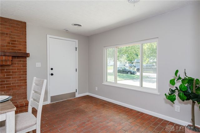 3806 Saranac Drive, Dayton, OH 45429