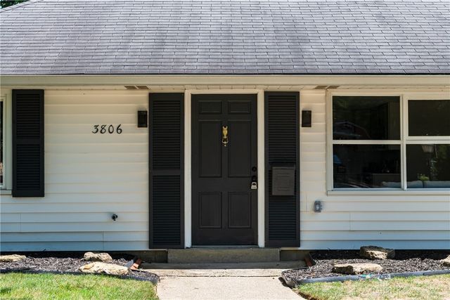 3806 Saranac Drive, Dayton, OH 45429