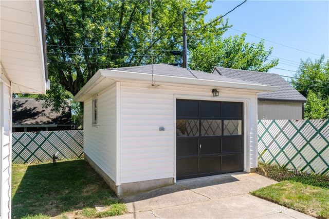 3806 Saranac Drive, Dayton, OH 45429