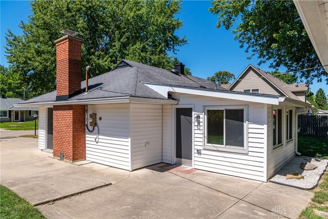 3806 Saranac Drive, Dayton, OH 45429