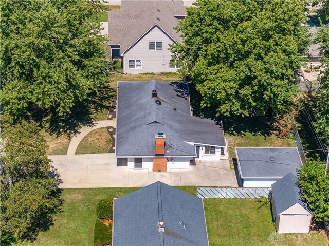 3806 Saranac Drive, Dayton, OH 45429