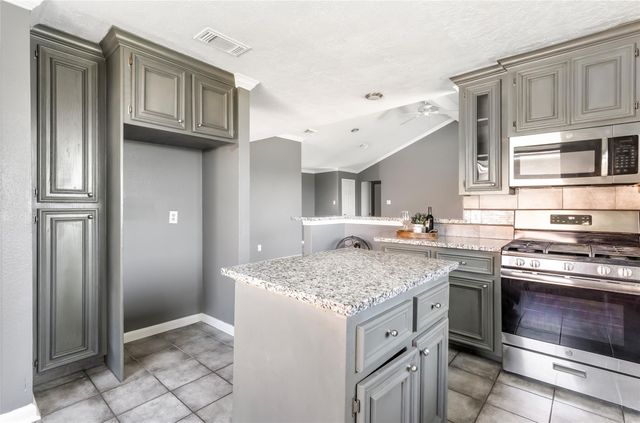 14123 Timberhaven Drive, Houston, TX 77066