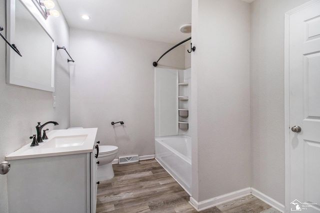 6399 Whiteford Center Road, Lambertville, MI 48144