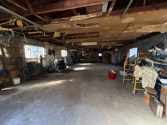 6399 Whiteford Center Road, Lambertville, MI 48144