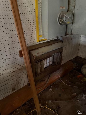 6399 Whiteford Center Road, Lambertville, MI 48144