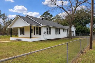 119 ALLEN Street, Pineville, LA 71360