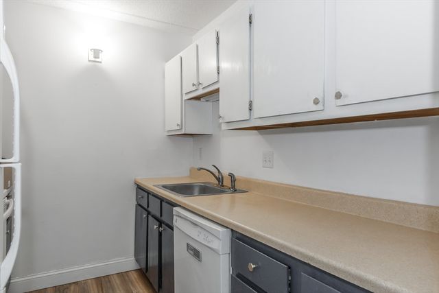 159 Main St. 27C, Stoneham, MA 02189