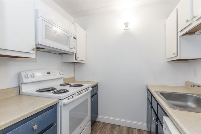 159 Main St. 27C, Stoneham, MA 02189