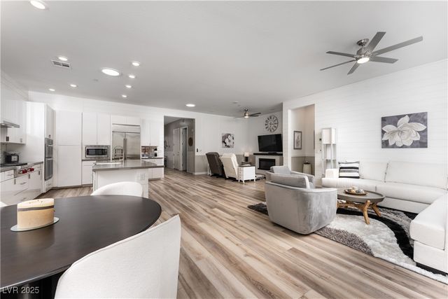 12438 Heritage Bend Drive, Las Vegas, NV 89138