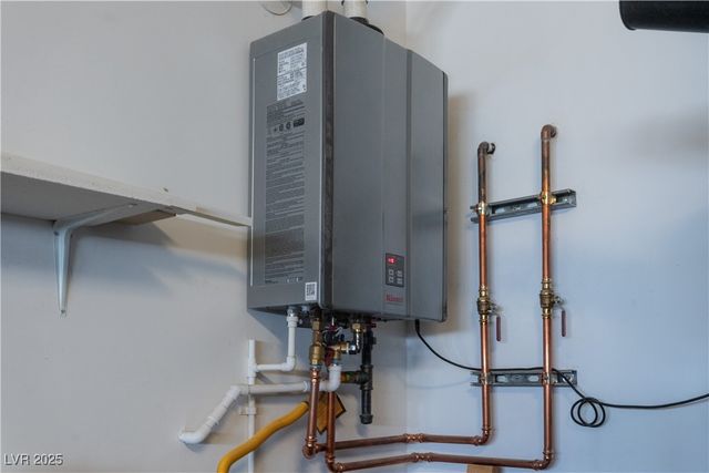 12438 Heritage Bend Drive, Las Vegas, NV 89138