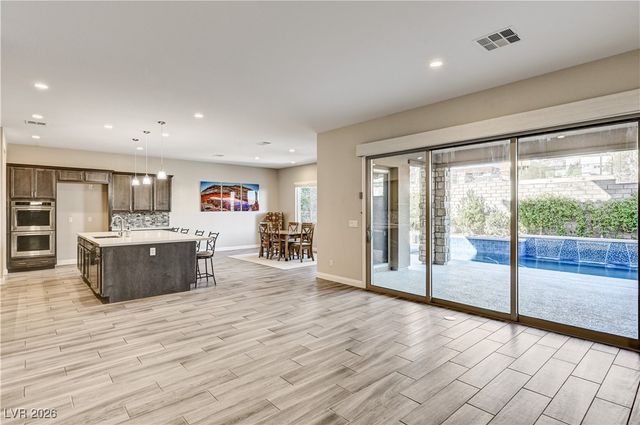 11958 Girasole Avenue, Las Vegas, NV 89138