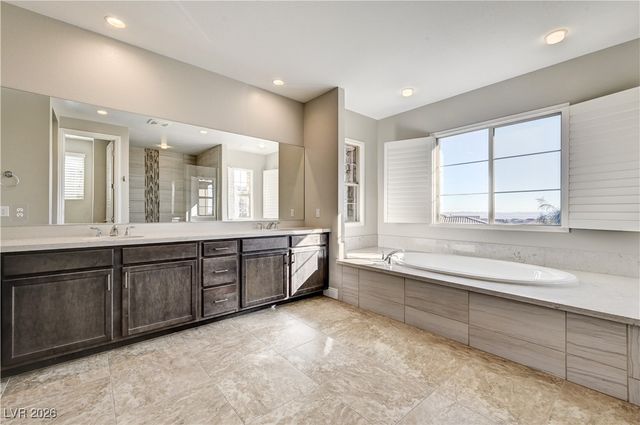 11958 Girasole Avenue, Las Vegas, NV 89138