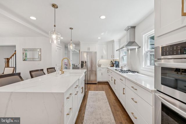 9621 TRAILRIDGE TER, Potomac, MD 20854
