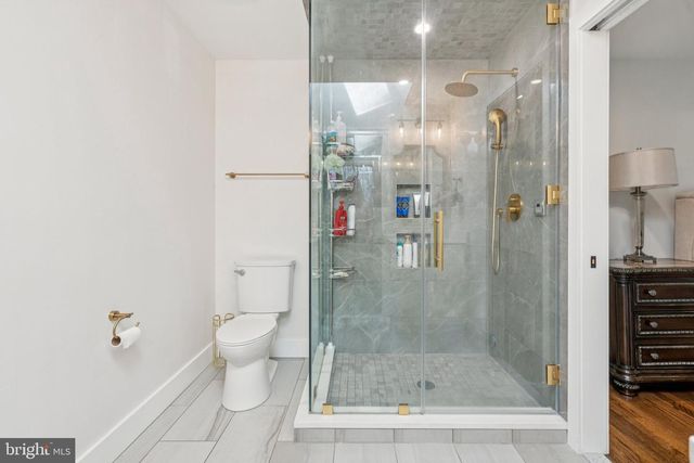 9621 TRAILRIDGE TER, Potomac, MD 20854