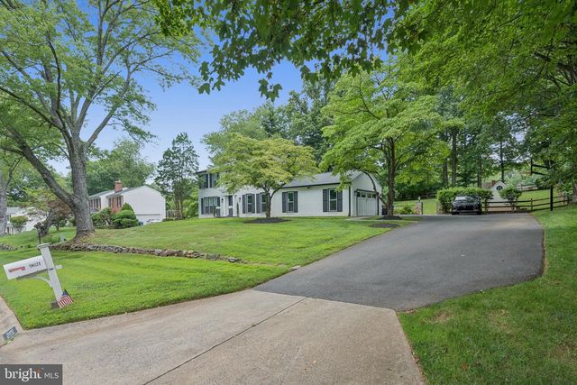 9621 TRAILRIDGE TER, Potomac, MD 20854