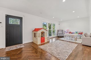 9621 TRAILRIDGE TER, Potomac, MD 20854