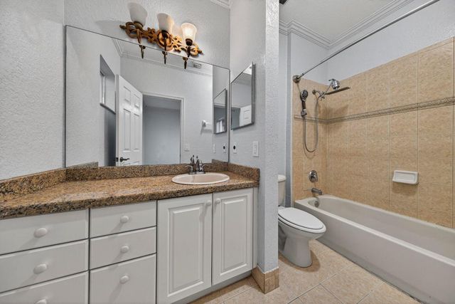 6600 Catalina Lane, Tamarac, FL 33321