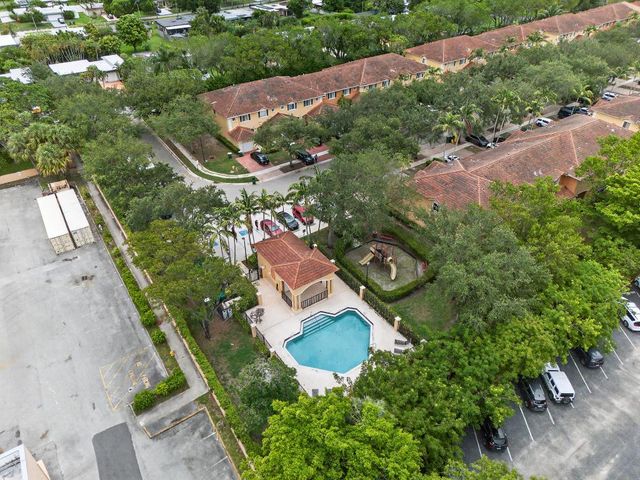 6600 Catalina Lane, Tamarac, FL 33321