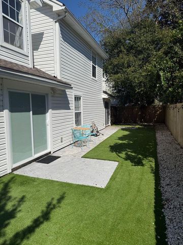 422 NW Canterbury Court, Fort Walton Beach, FL 32548