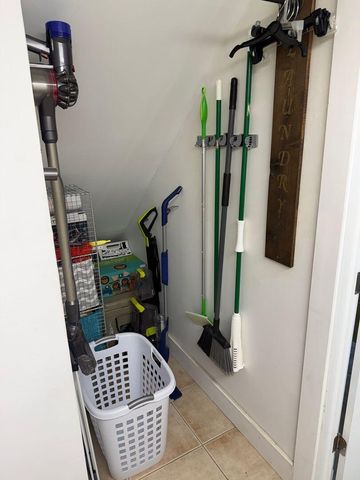 422 NW Canterbury Court, Fort Walton Beach, FL 32548