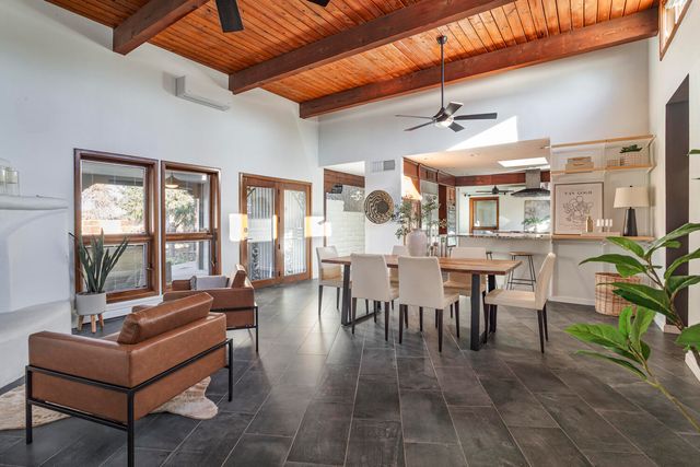 1409 Camino Ecuestre NW, Albuquerque, NM 87107