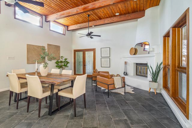 1409 Camino Ecuestre NW, Albuquerque, NM 87107