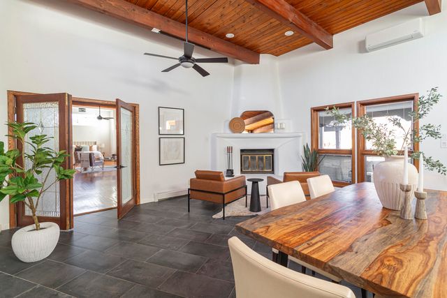 1409 Camino Ecuestre NW, Albuquerque, NM 87107