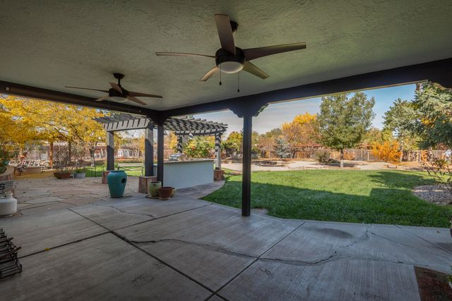 1409 Camino Ecuestre NW, Albuquerque, NM 87107