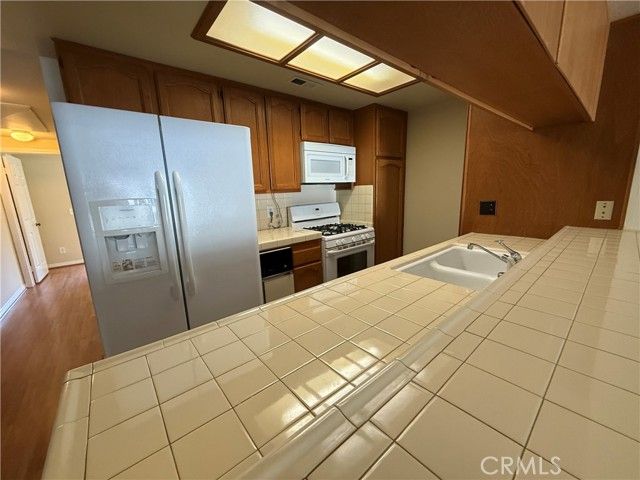 11630 Warner 508, Fountain Valley, CA 92708