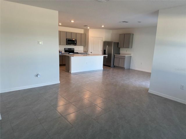 7232 BROAD RIVER AVENUE, Land O Lakes, FL 34638