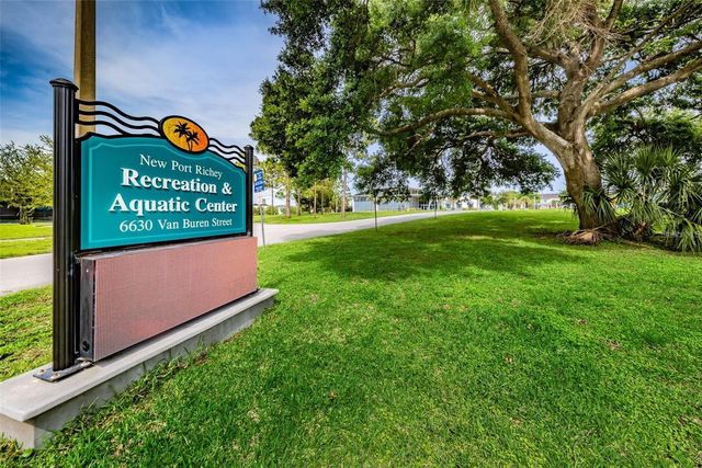 6243 MAIN STREET, New Port Richey, FL 34653