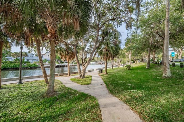 6243 MAIN STREET, New Port Richey, FL 34653