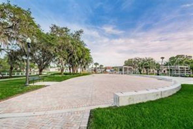 6243 MAIN STREET, New Port Richey, FL 34653