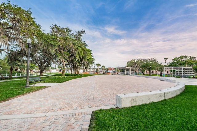 6243 MAIN STREET, New Port Richey, FL 34653
