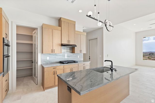 366 N 200 E, La Verkin, UT 84745