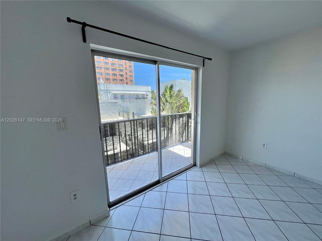 821 Euclid Avenue 304, Miami Beach, FL 33139