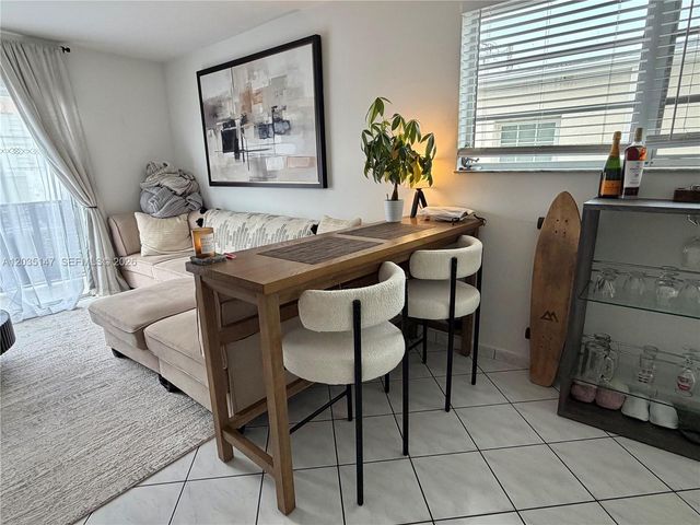 821 Euclid Avenue 304, Miami Beach, FL 33139