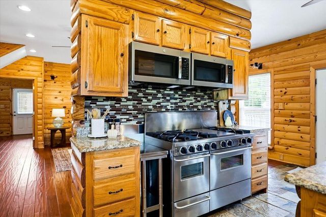 2322 Mowbray Pike, Soddy Daisy, TN 37379