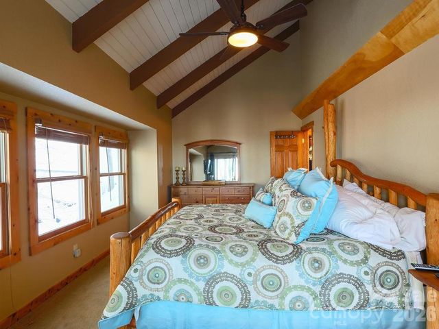 71 Ivy Ridge Road, Burnsville, NC 28714