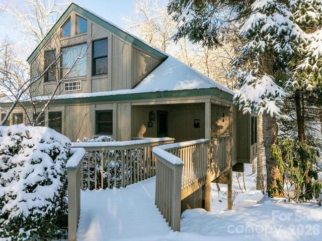 71 Ivy Ridge Road, Burnsville, NC 28714