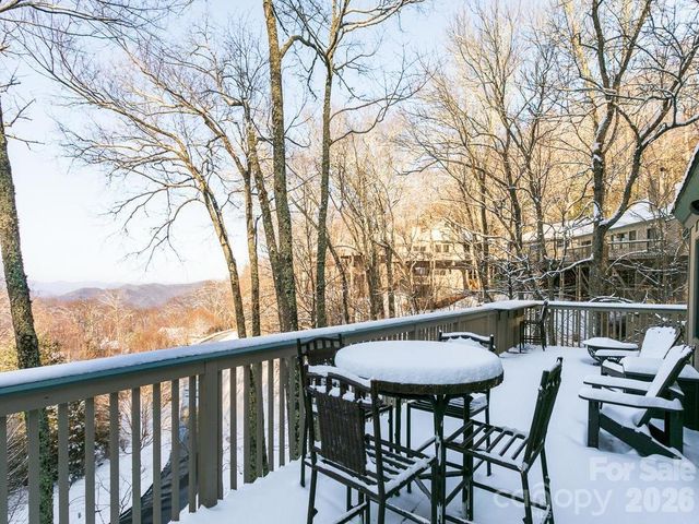 71 Ivy Ridge Road, Burnsville, NC 28714