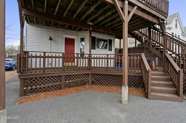 290 Morton Avenue, Albany, NY 12209
