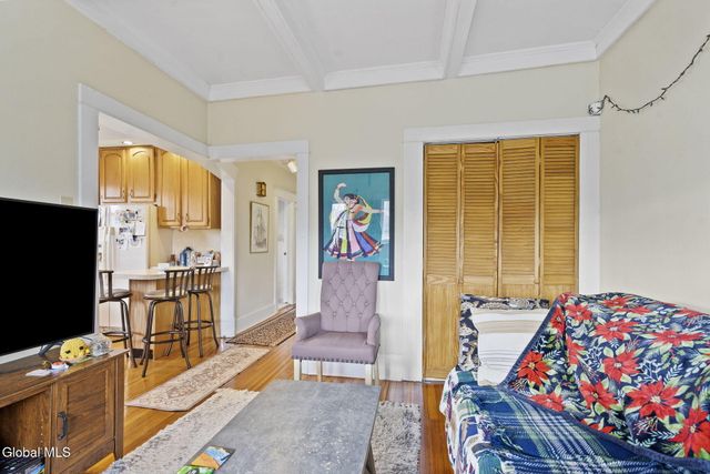 290 Morton Avenue, Albany, NY 12209