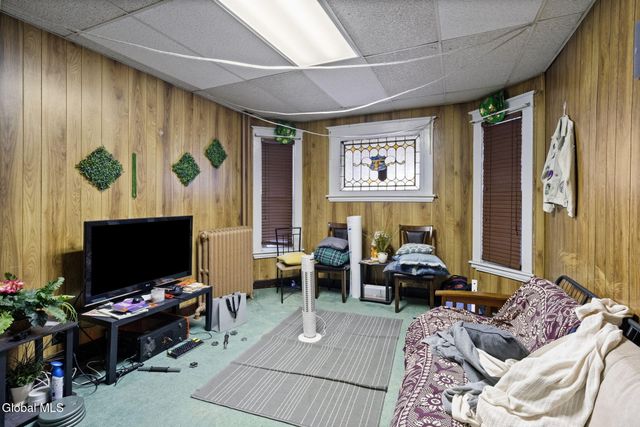 290 Morton Avenue, Albany, NY 12209