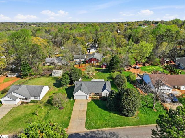 126 Ashlan Woods Court, Greer, SC 29651